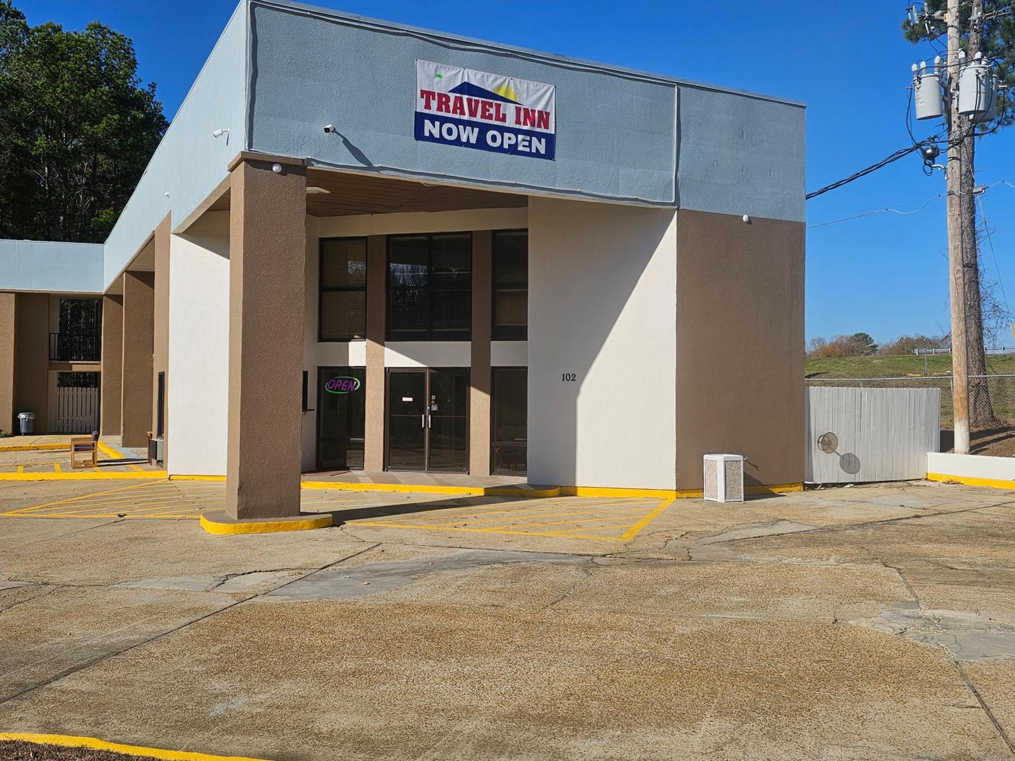Travel Inn Brandon Exterior photo